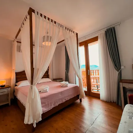 Alice Bed & Breakfast