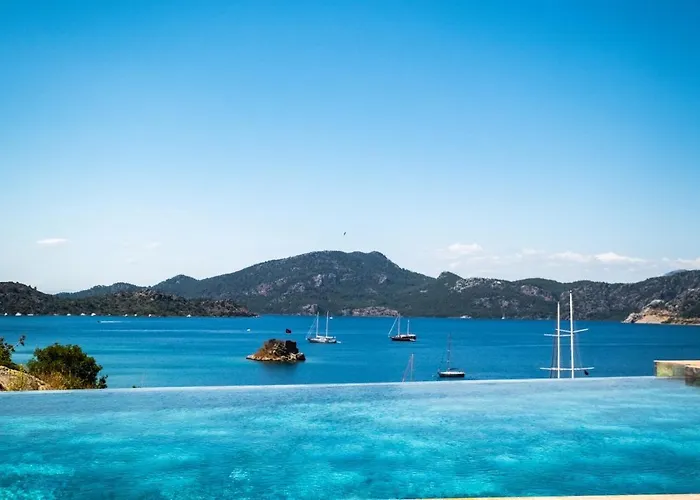 Alice Oda ve Kahvaltı 4*