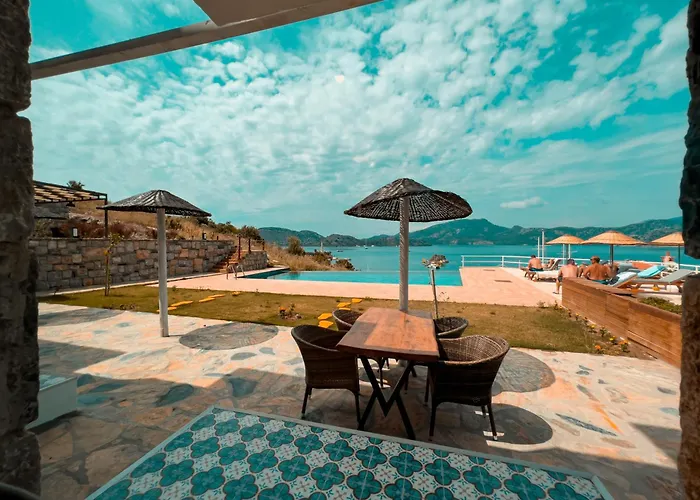 Alice فندق مبيت وإفطار 4*