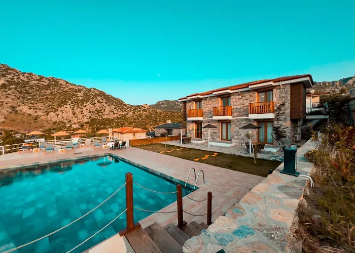 Alice فندق مبيت وإفطار 4*